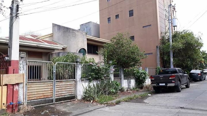 1526832621 664 House in Downtown City Proper of Davao City. Sale at Php 12 - Davao Property Solutions