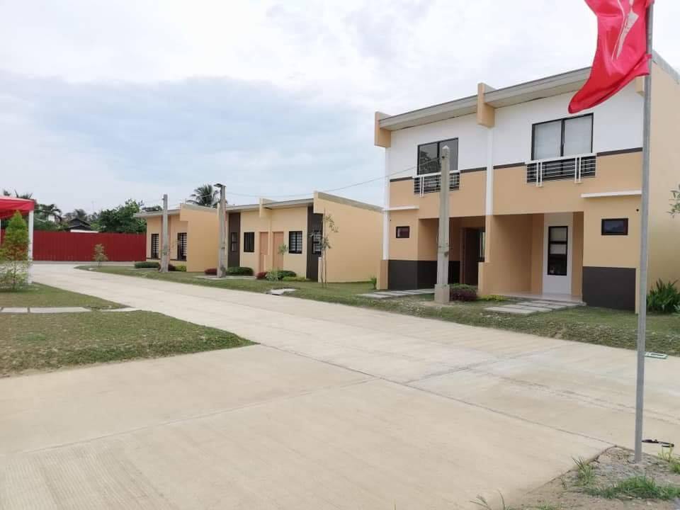 Ang pinakamurang townhouse sa Davao City...
 Soon in Calinan...