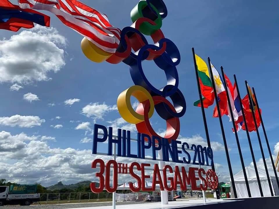 30th SeaGames
 #WeWinAsOne
 Ctto