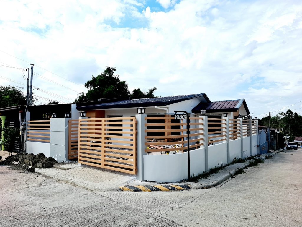 Deca Homes Indangan Phase 2, Corner Lot
 Lot Area: 144sqm
 3...