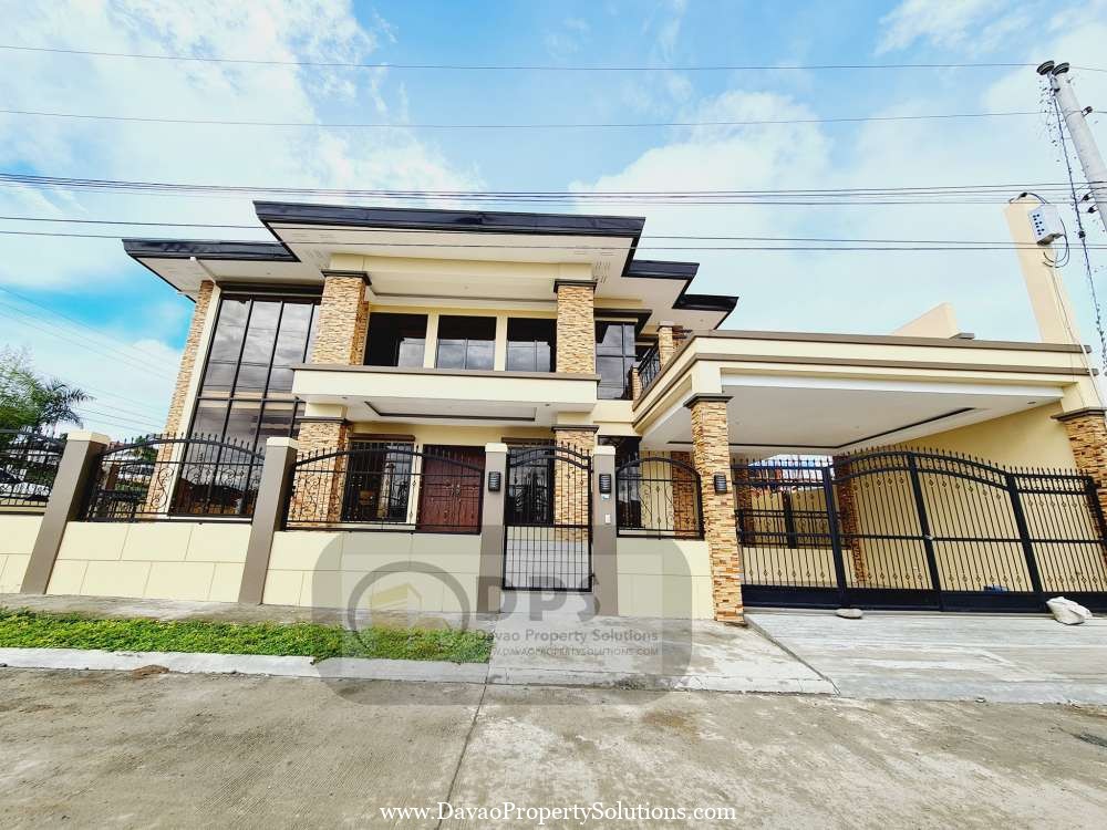 4Bedrooms Corner Lot, 2Storey Big Floor Area House for Sale at Exclusive Subdivision Ilumina Estates Buhangin Davao City