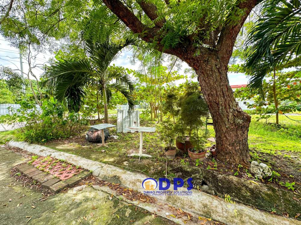 147sqm Corner Lot For Sale Lot in Pacific Heights Residential Resort