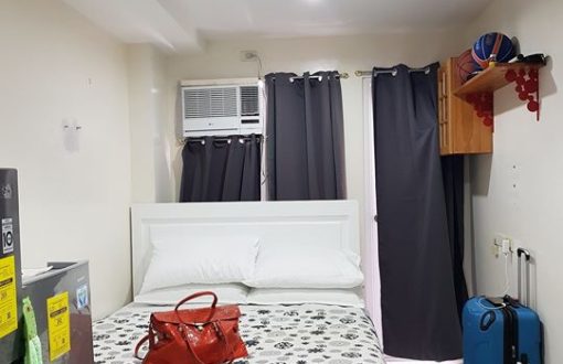 Cosy and clean studio unit condominium for Sale at Linmarr T...